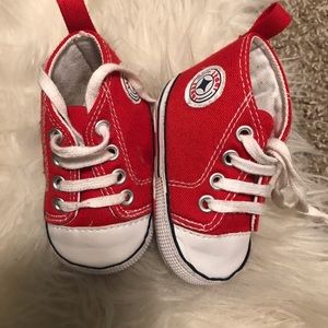 High top red baby sneakers 0-6mth